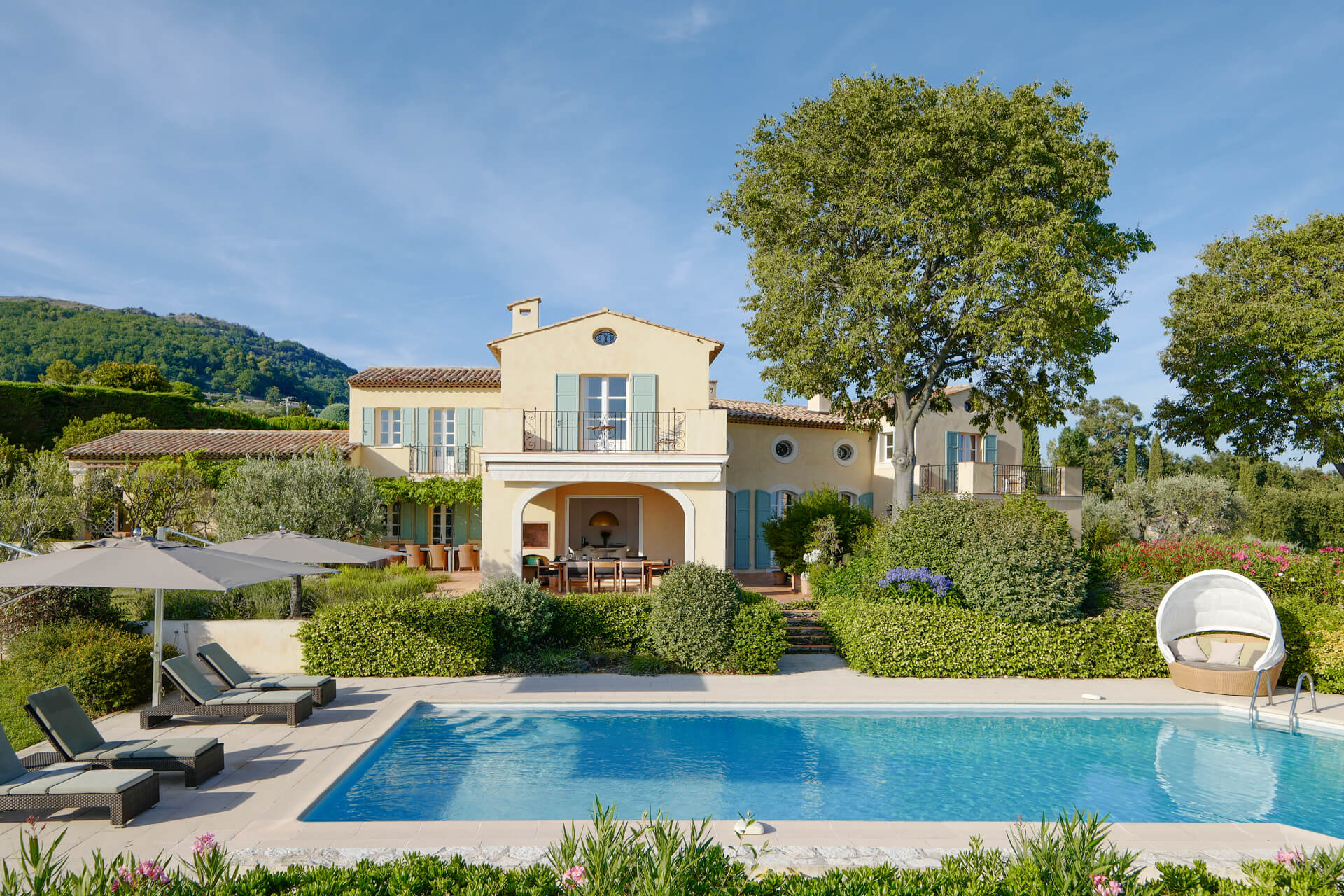 view from pool Exclusive vacation home - villa du parc